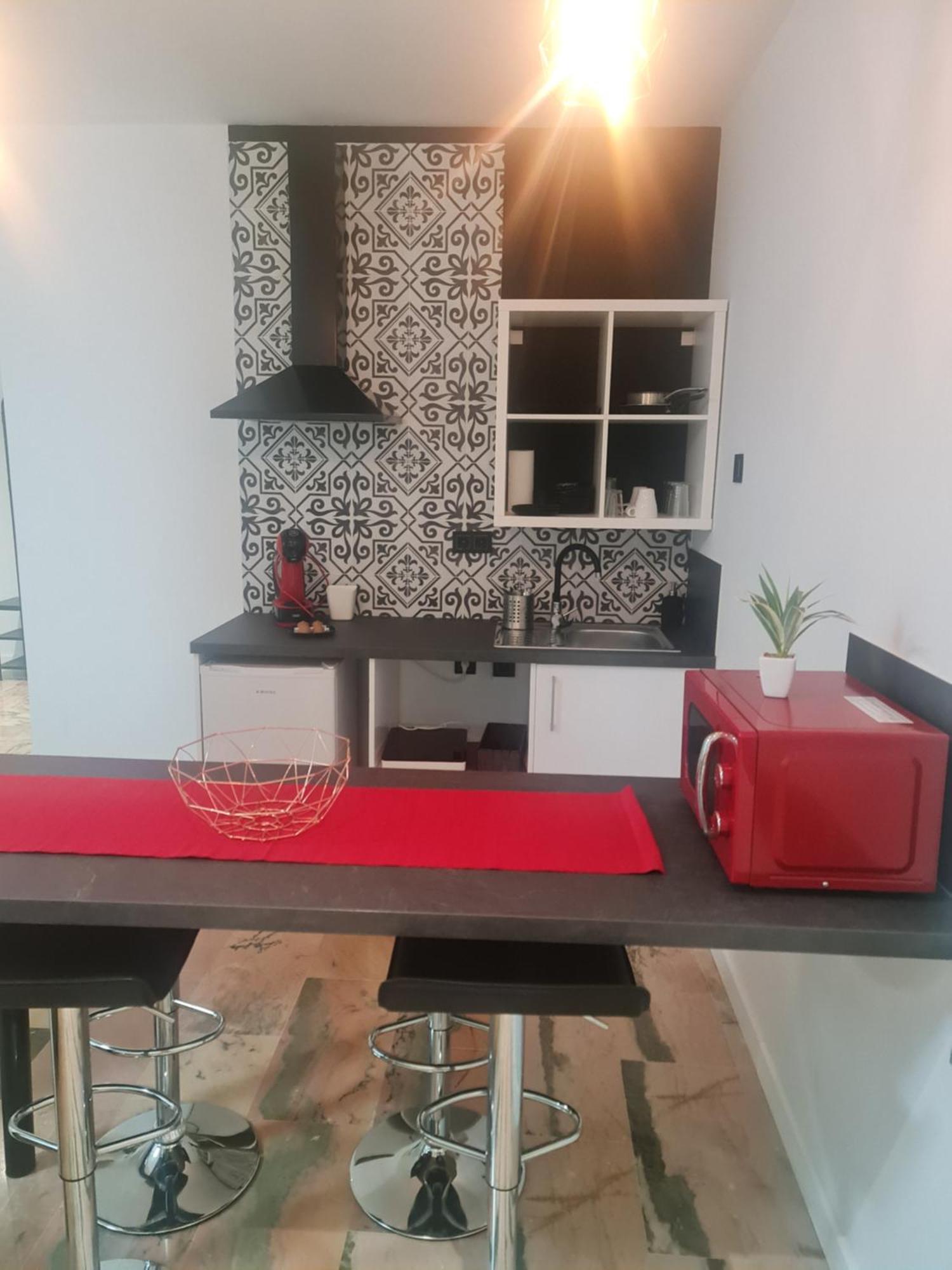 Lhome Seville Exterior photo
