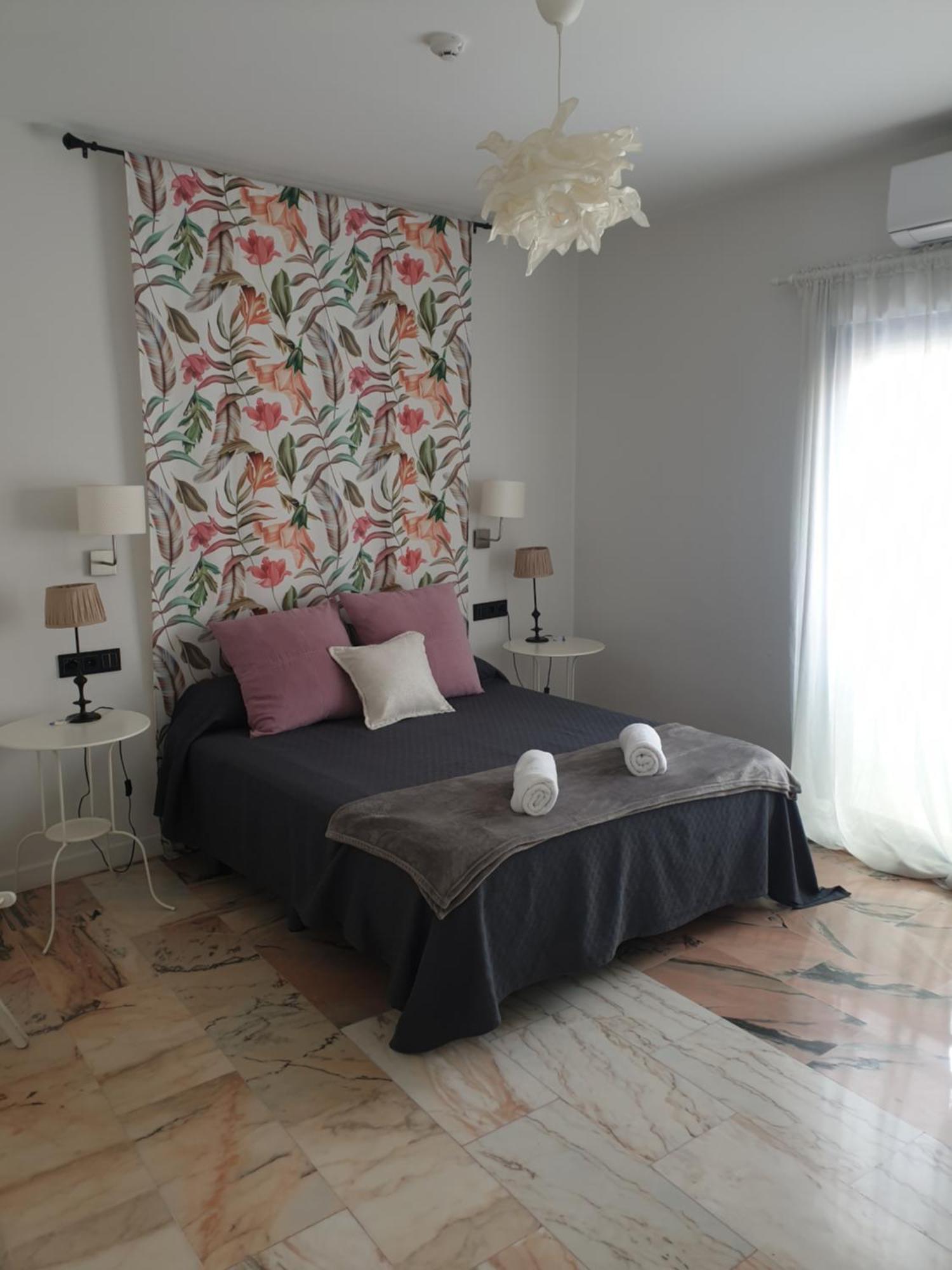 Lhome Seville Exterior photo